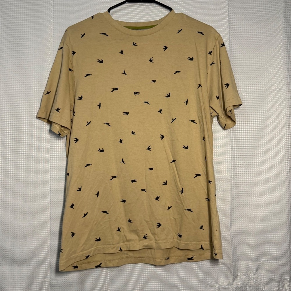 Denim & Flower T-Shirt Medium Tan‎ Bird Print Short Sleeve Ricky Singh Cotton